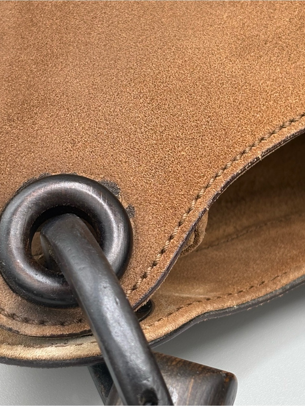 Tom Ford for Gucci Whipstitch Brown Suede 2002 Hobo Bag Luxury Authentic Purse - Picture 16 of 16